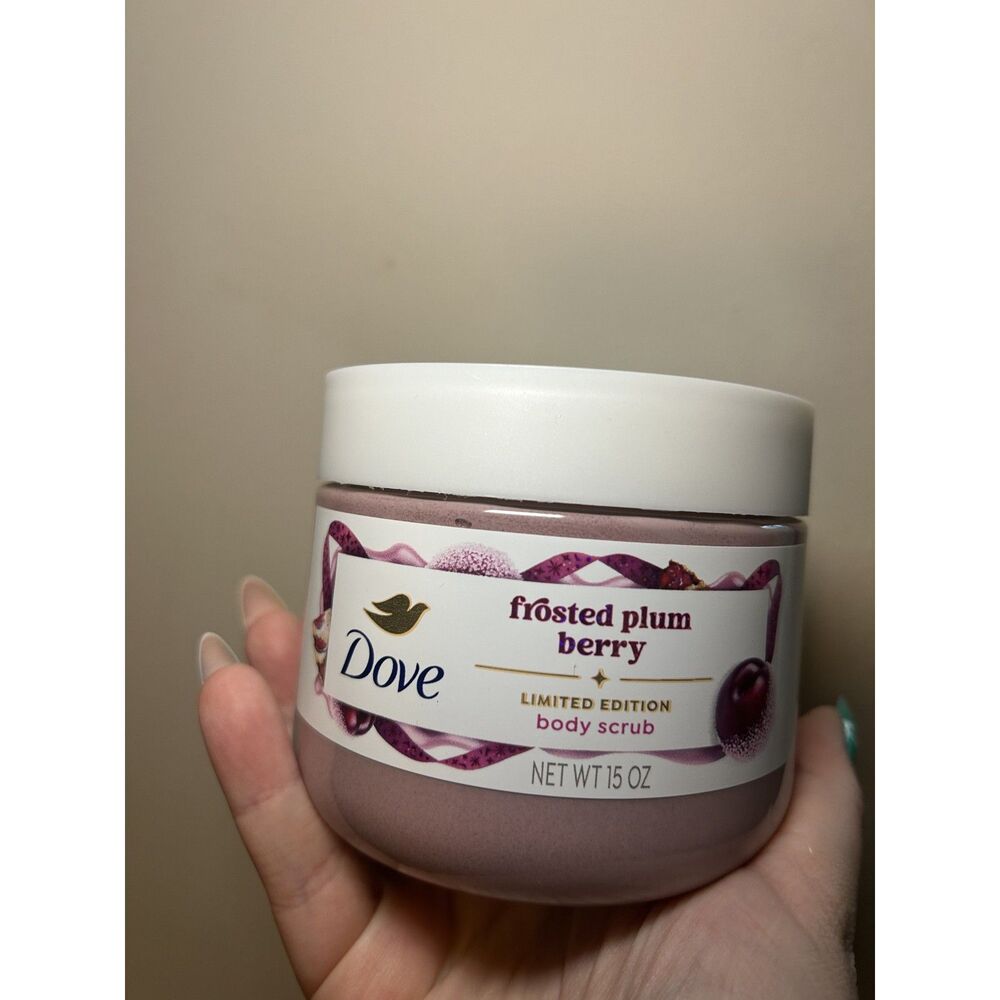 Dove Frosted Plum Berry Body Scrub Limited Edition Holiday Treats NEW 15oz